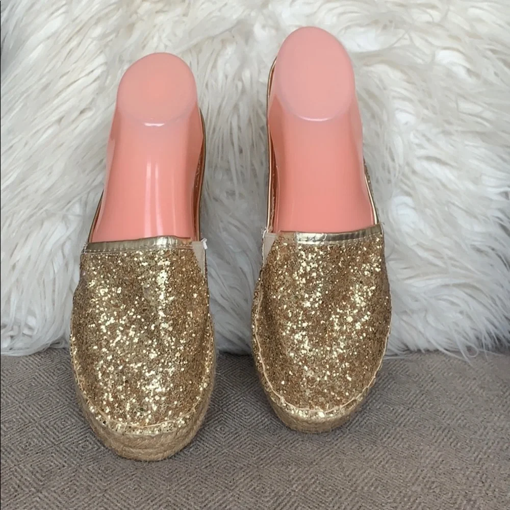 Steve Madden “Lunah” Espadrille Flats‎